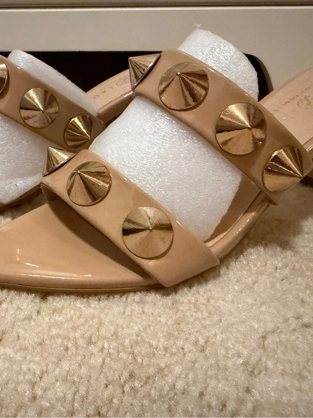 Chinese Laundry Yarley Pointed Toe Vamp Strap Slide Studded NWT